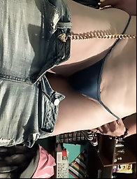 Shemale hookers demonstrate their skills